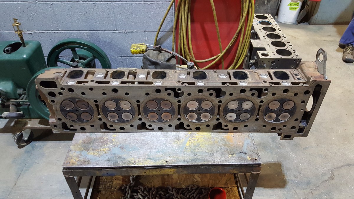 Detroit Dd15 Cylinder Head 05 30 2017 Motor Mission Machine And Radiator