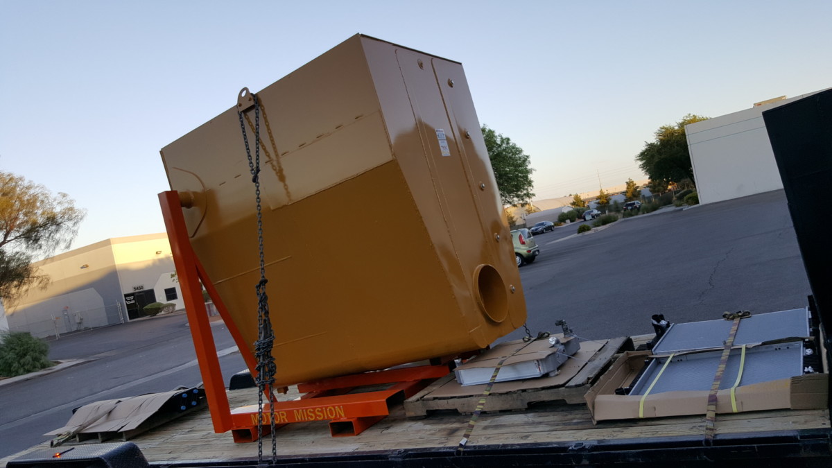 Caterpillar 793C haul truck fuel tank overhaul ...