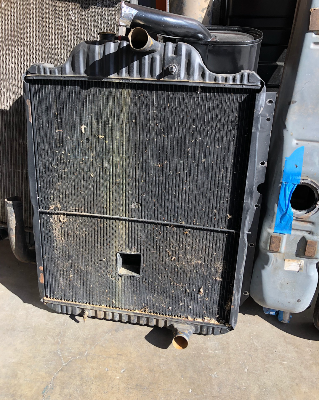 Crankhole Air Compressor Radiator 04 20 2019 Motor 