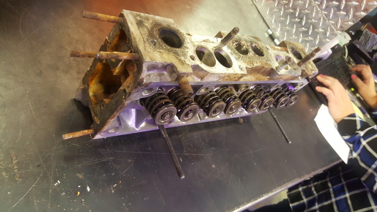 Case 1830 Engine Case 1830 Uniloader Skidsteer Tractor Continental Renault 1.1 Cylinder ...
